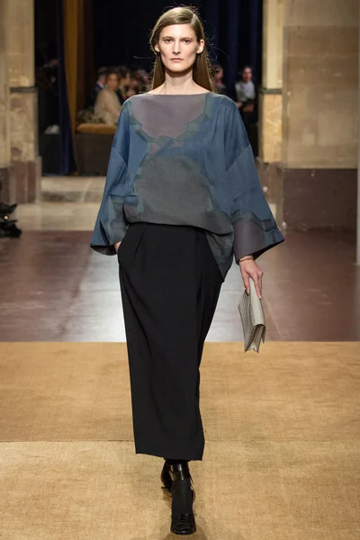 Look 35
